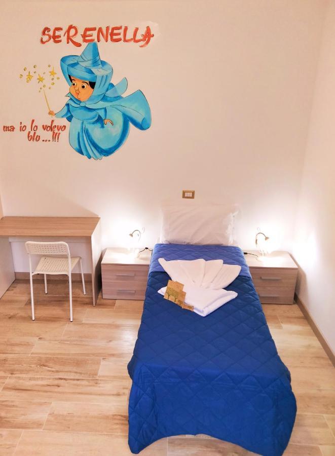 Camera Singola con Bagno Privato Esterno